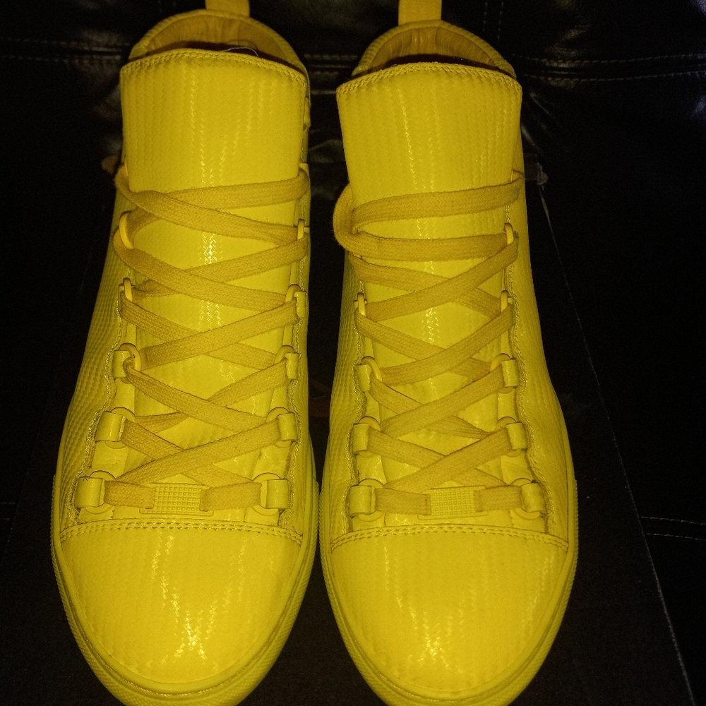 Balenciaga Yellow Neon Leather Arena Hightop size 8